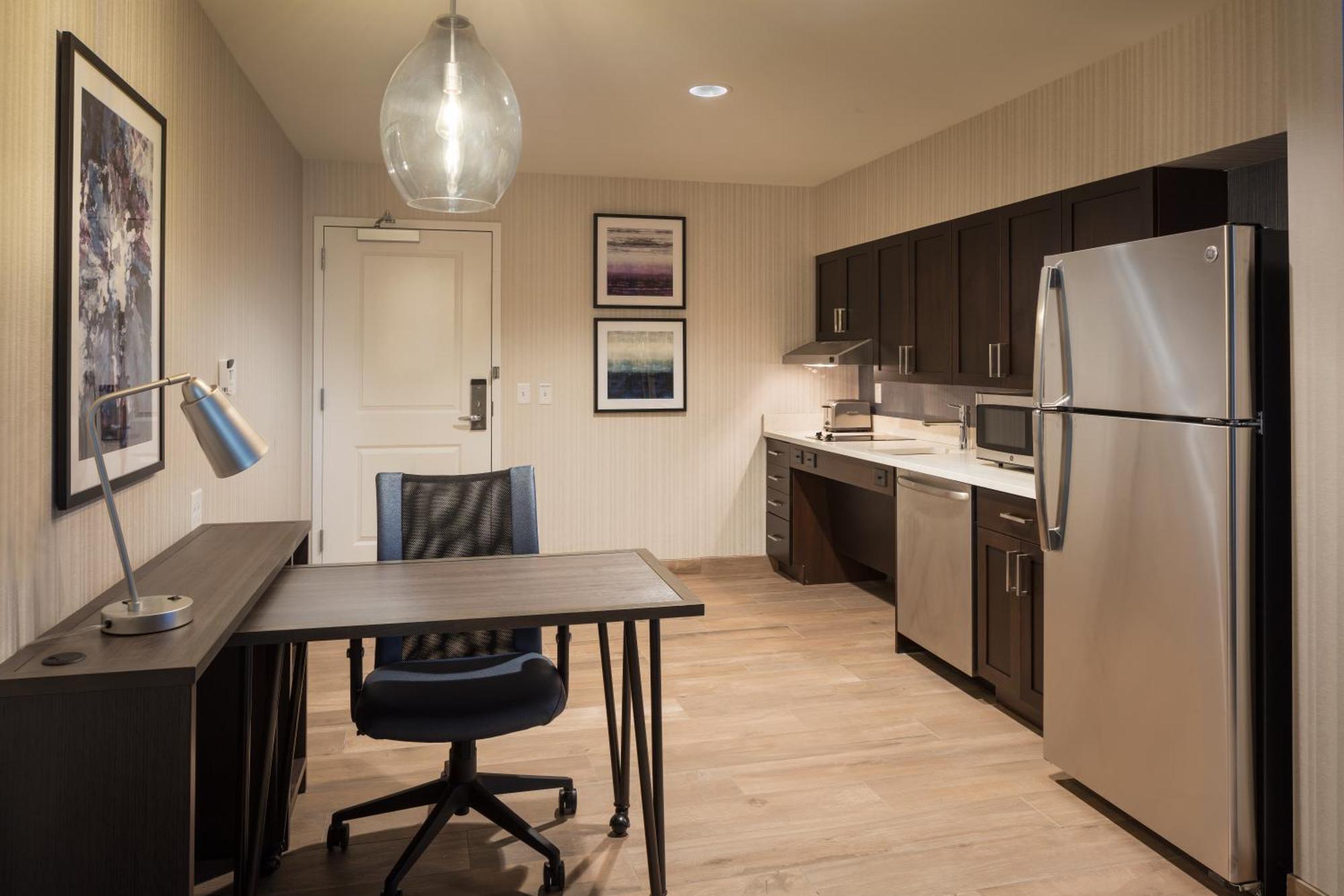 Homewood Suites By Hilton Needham Boston Екстер'єр фото